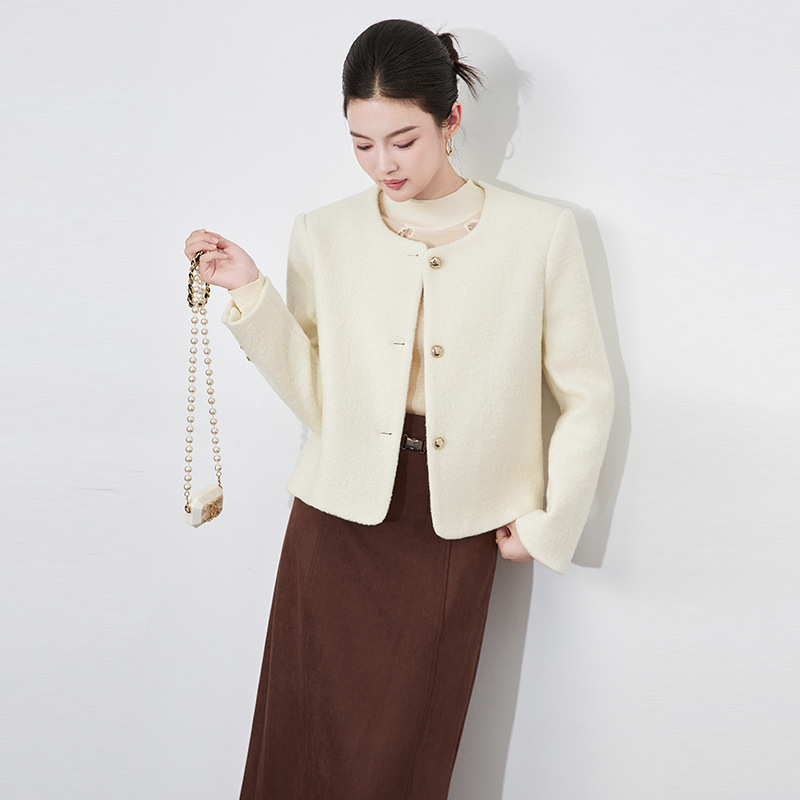 2433604-Chanel Style 100 Wool Short Crewneck Fashion Elegant Women's Winter New Long Sleeve Jacket