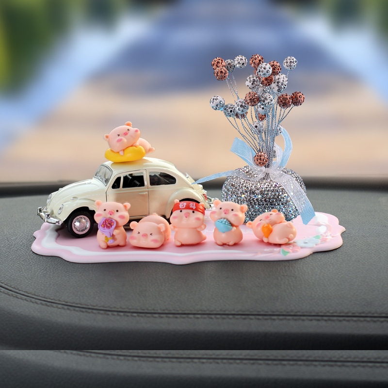 Coche rojo rojo neto cerdito adornos de coche diosa consola central de coche con incrustaciones de diamantes decoración de macetas creativo y lindo