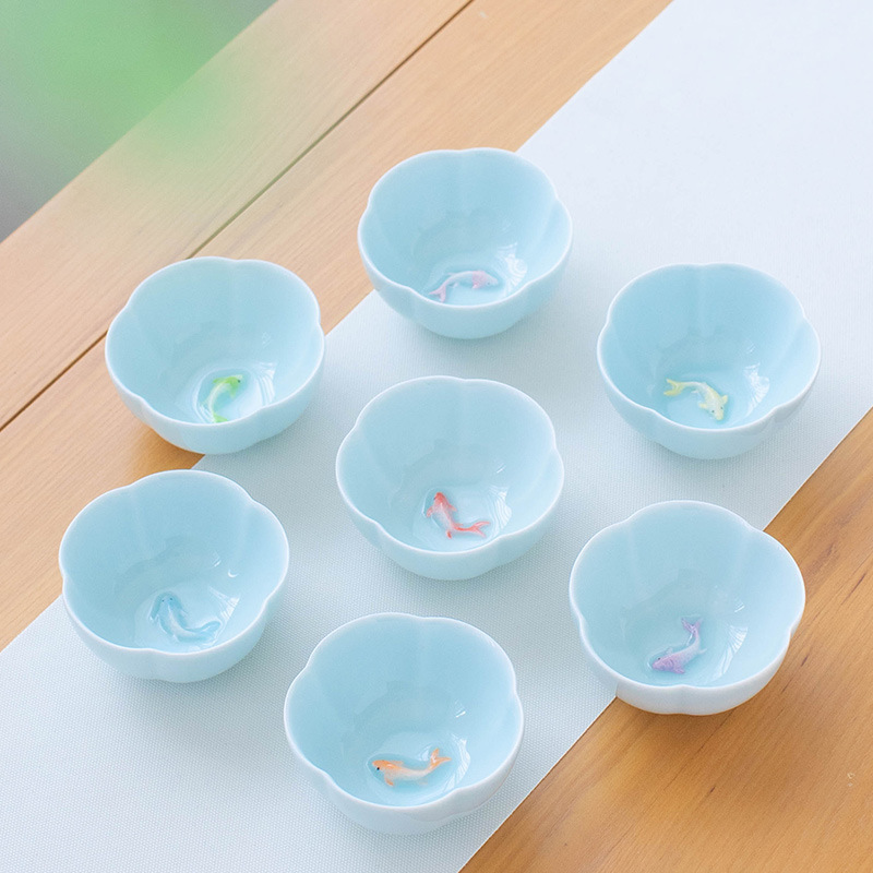 青瓷大号有彩色小鱼茶杯茶盏杯子功夫品茗杯茶碗厂家批发个人杯子