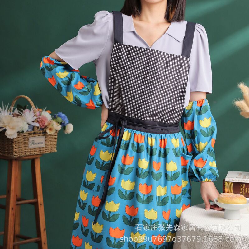 2022 New apron waterproof oil-proof western style cute dress work clothes floral apron adult coverall for women