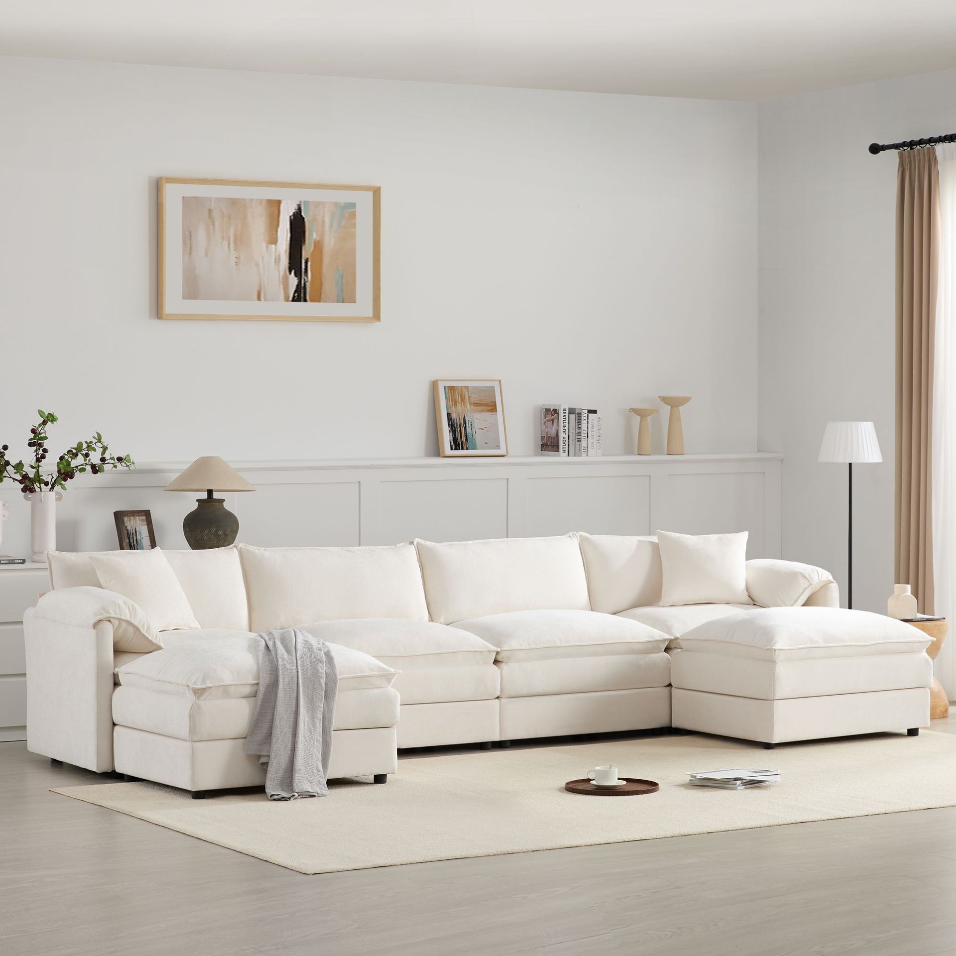 Art de arena minimalista para la sala de estar doméstica, suelo moderno y pequeño sofá de tela de casa simple