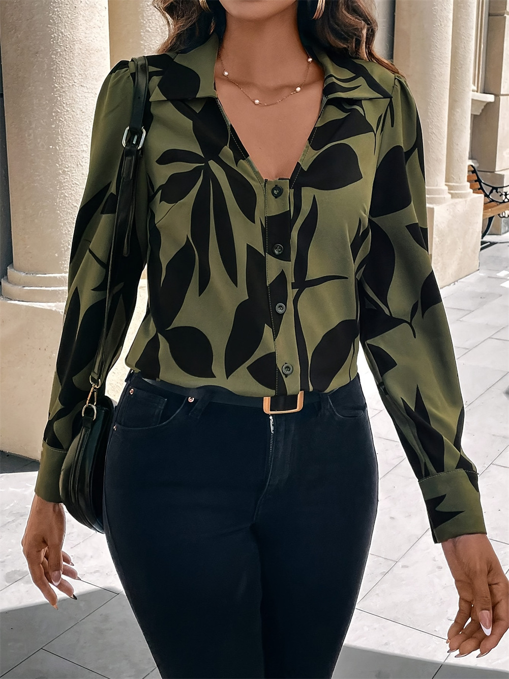 Blouse Tops Type Holiday, Daily, Selfie Occasion Turndown Neckline Wholesale Women's Casual Elegant Simple Style Abstract Long Sleeve Blouses