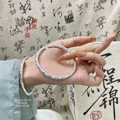 Fu's Pure Silver 999.9 スクエアハンマーパターンブレスレット女性用ソリッドオープンシルバーブレスレットニッチヤングブレスレットギフト