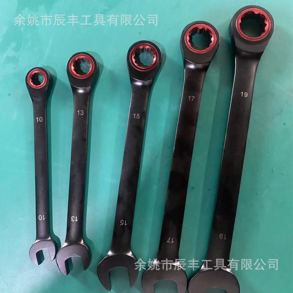 黑色棘轮扳手 红色轮子棘轮扳手 亚马逊 90齿 电镀红色轮子