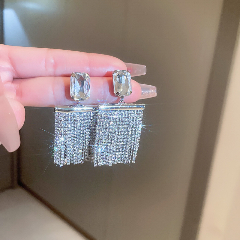38g Weight Artificial Pearls, Zircon Inlay Material Drop Earrings Classification 1 Pair Quantity Daily Occasion Copper Material Heart Shape, Flower, Bow Knot Pattern Women'S Gender Plating Design Fashion Style 1 Pair Fashion Heart Shape Flower Bow Knot Copper Plating Artificial Pearls Zircon Drop Earrings 25