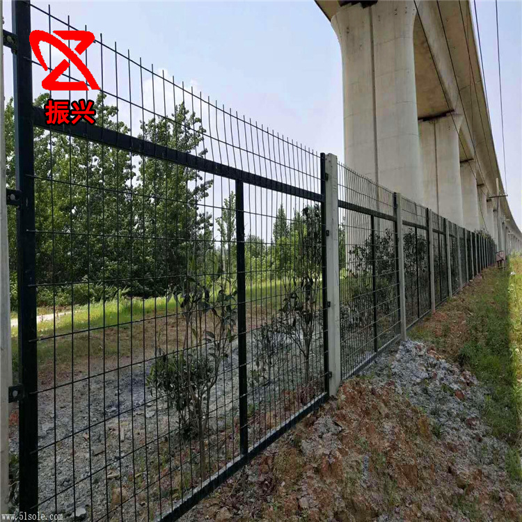 现货铁路防护栅栏 8001 8002铁路护栏网 桥下防护高铁隔离栅栏