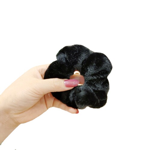 Factory direct sales new ins jade rabbit velvet soft and comfortable plush hair band girl large intestine circle Korean style hair accessories headband