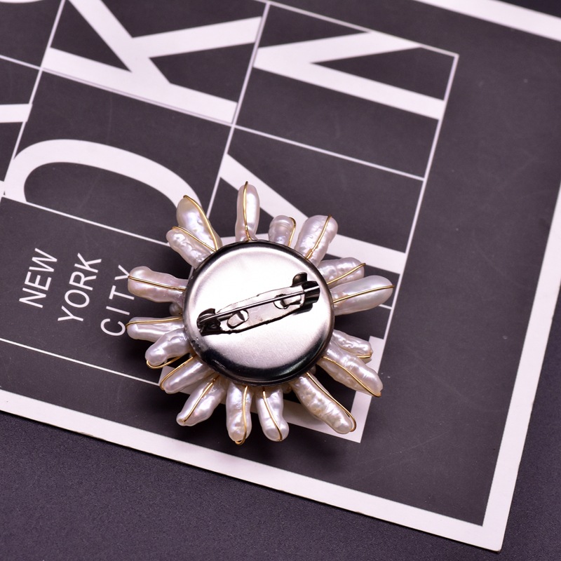 Xlentag natural barroco perla broche femenino temperamento europeo y americano original joyería hecha a mano
