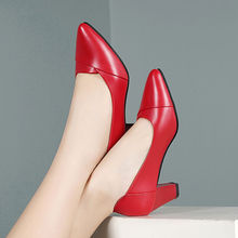 红色单鞋女2023新款秋春穿搭女鞋网红显瘦尖头高跟鞋百搭细跟皮鞋