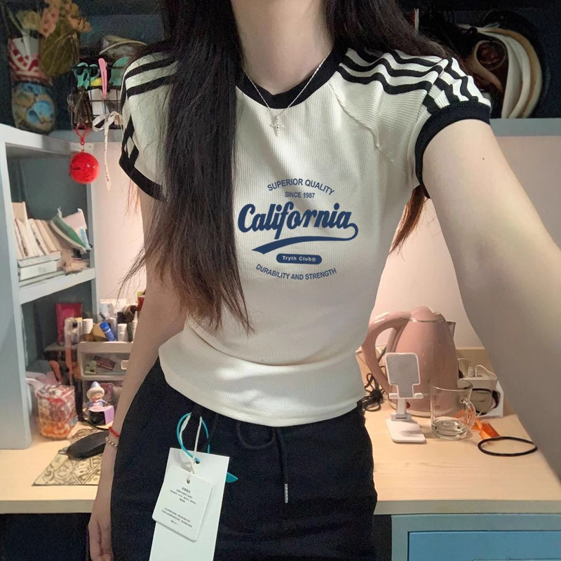 アメリカンスリーバー ストライプ半袖Tシャツ レディース レトロ 和風 薄手 甘辛 夏新作 右肩ショート インストップス|undefined