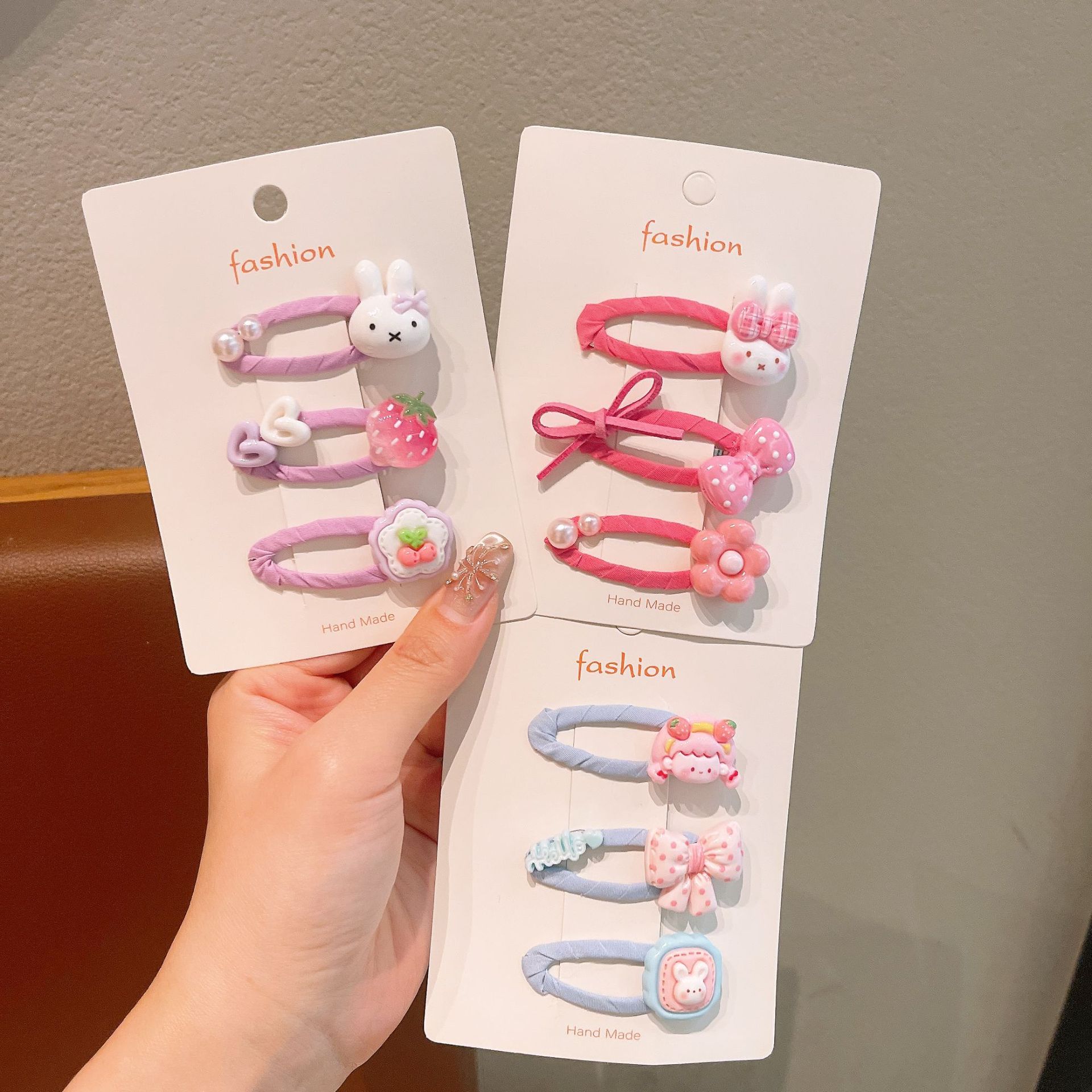 Clip BB para niños lindo cartón de dibujos animados tarjeta de cabello rosa no daña cabello frangeo cabello para niñas joyas de cabello para niñas