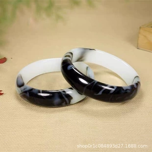 Blue and white women's bracelet jade
