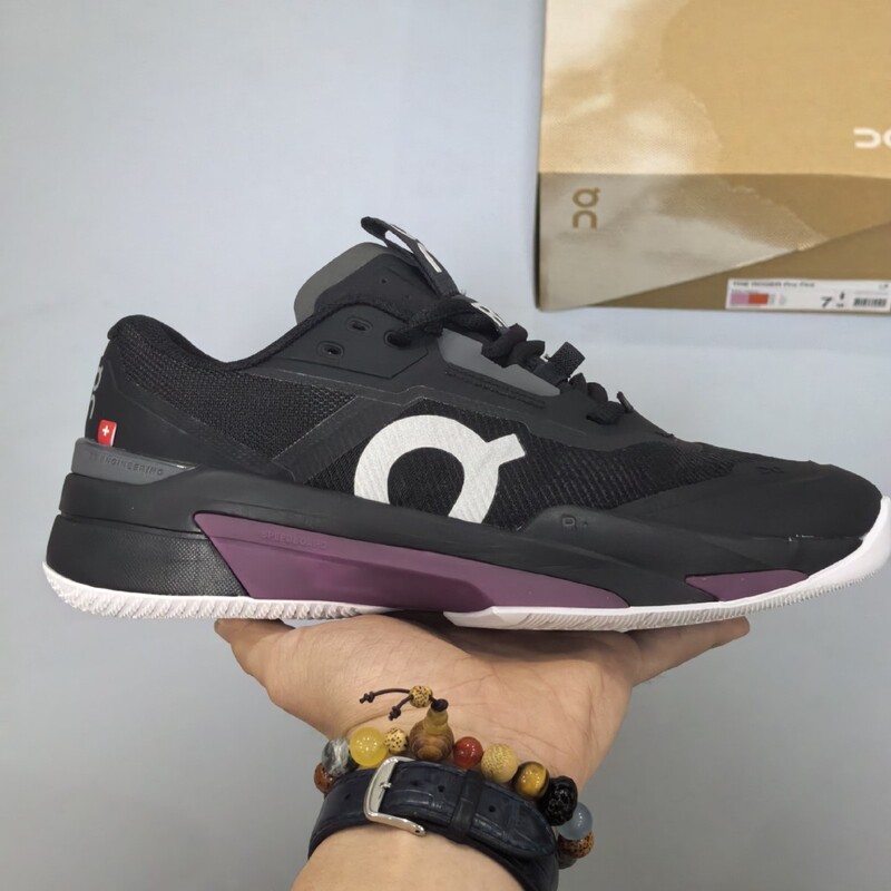 Putian Shoes on Running the Roger Pro Fire Clay Tennis Sneakers Breathable Badminton Shoes Putian Shoes on Running the Roger Pro Fire Clay Tennis Sneakers Breathable Badminton Shoes