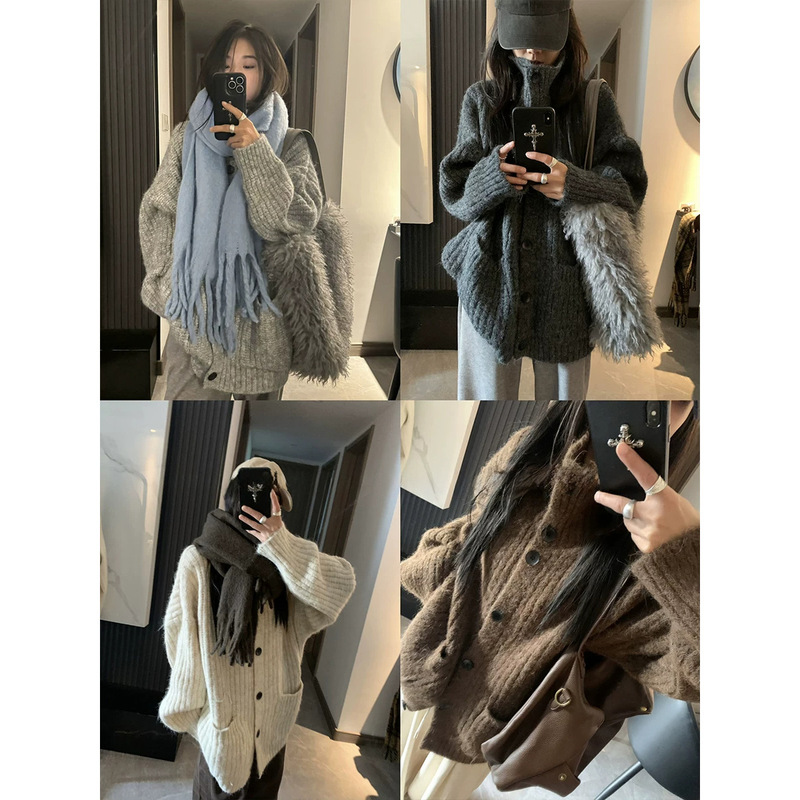【Relaxed Look】Korean-style casual turtleneck sweater with buttons, a thickened top for women, suitable for spring and autumn # 3827D 【Relaxed Look】Korean-style casual turtleneck sweater with buttons, a thickened top for women, suitable for spring and autumn # 3827D