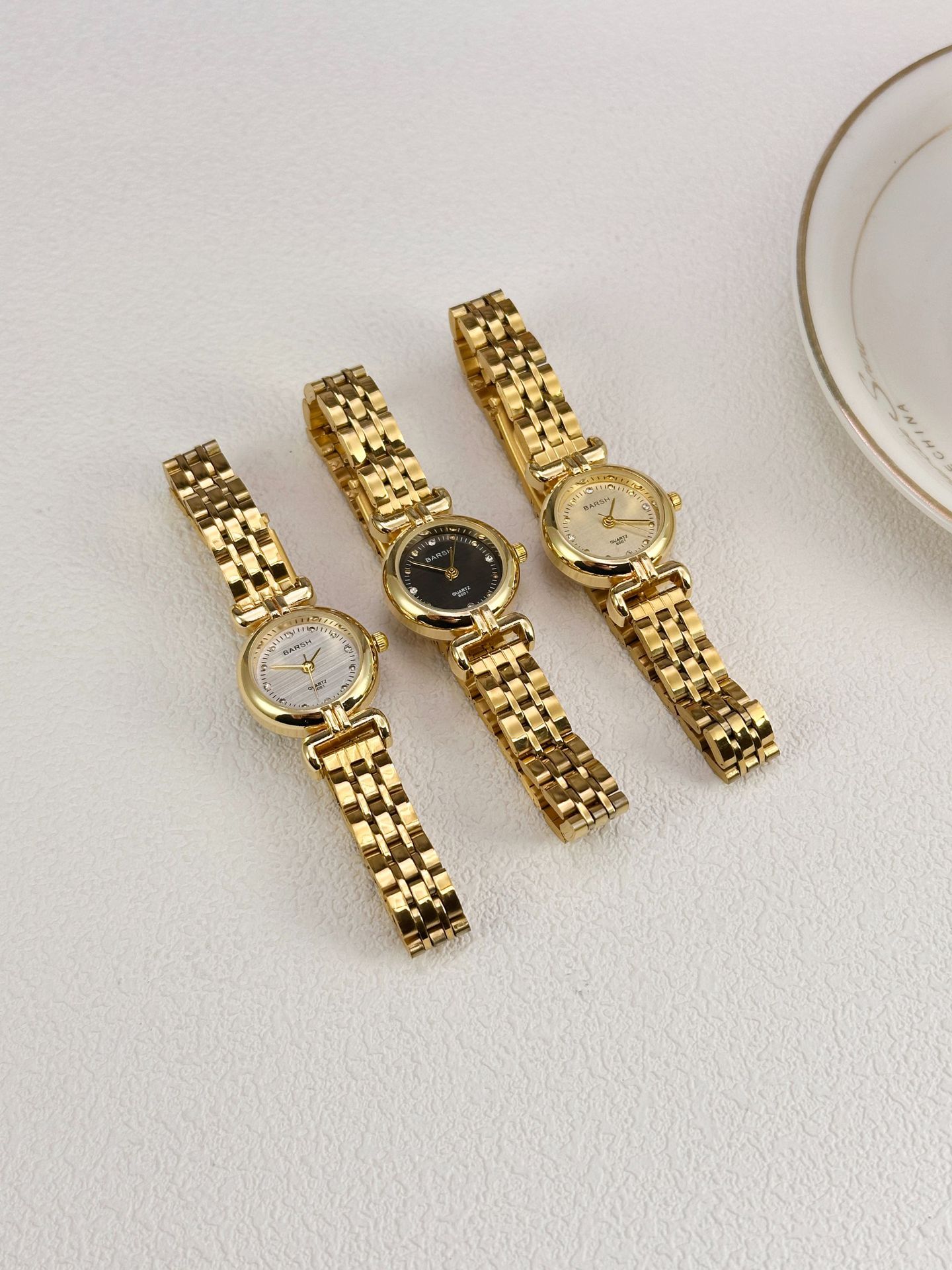 50g Weight Ordinary Glass Mirror Material Stainless Steel Strap Material Watch Classification Pointer Display Type Folding Buckle Buckle Style Round Dial Shape Holiday, Daily Occasion Quartz Movement Solid Color Pattern All Seasons Season Women's Gender Vintage Style, Classic Style Style Vintage Style Classic Style Solid Color Other Printing (Printing) Quartz Watch 9