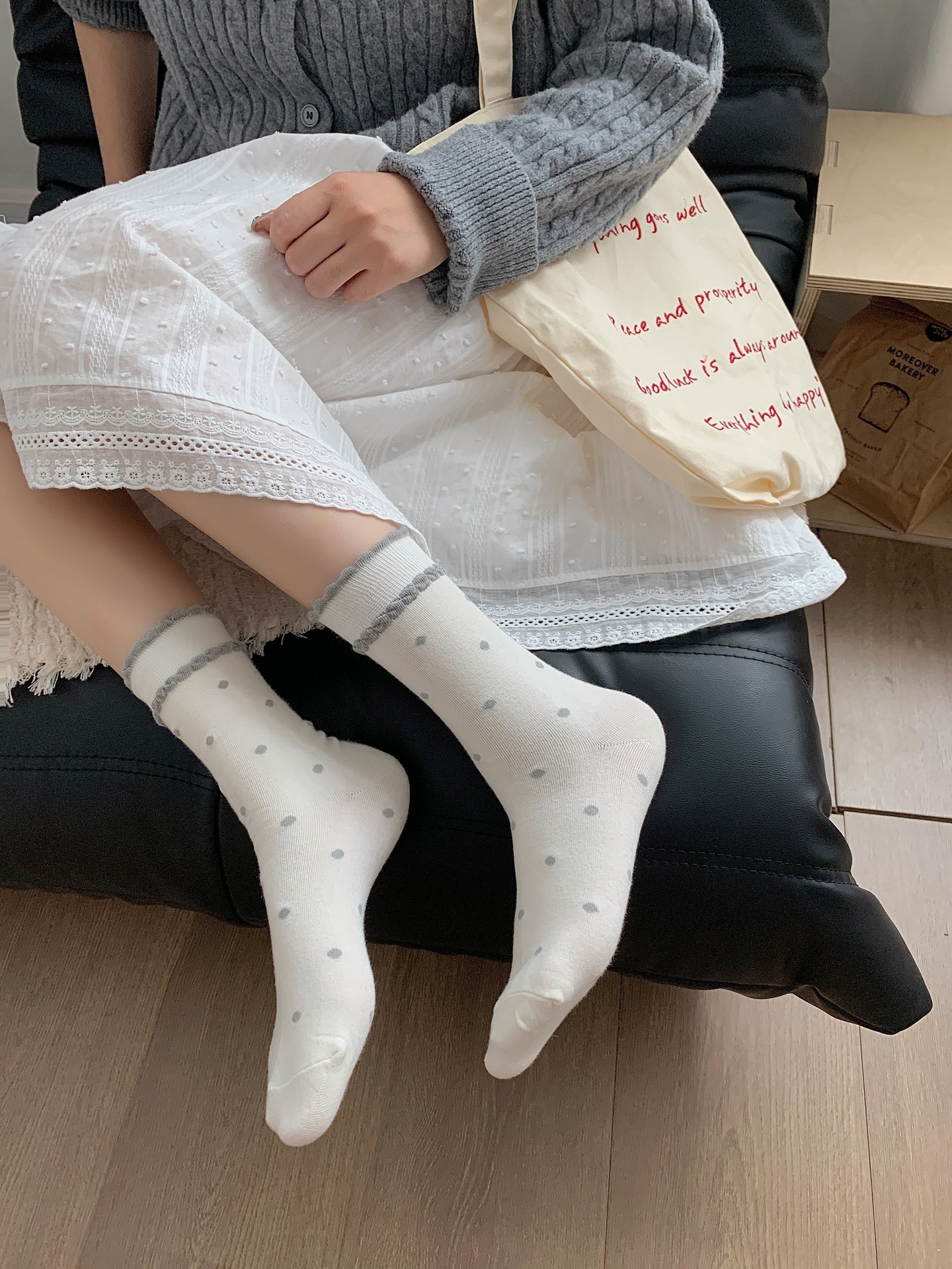 60g Weight Socks Classification Socks Lingerie Type Cotton Fabric Type A Pair Quantity Daily Occasion Polka Dots Pattern Spring, Autumn Season Women's Gender Elegant Style Elegant Women's Polka Dots Cotton Crew Socks A Pair 20