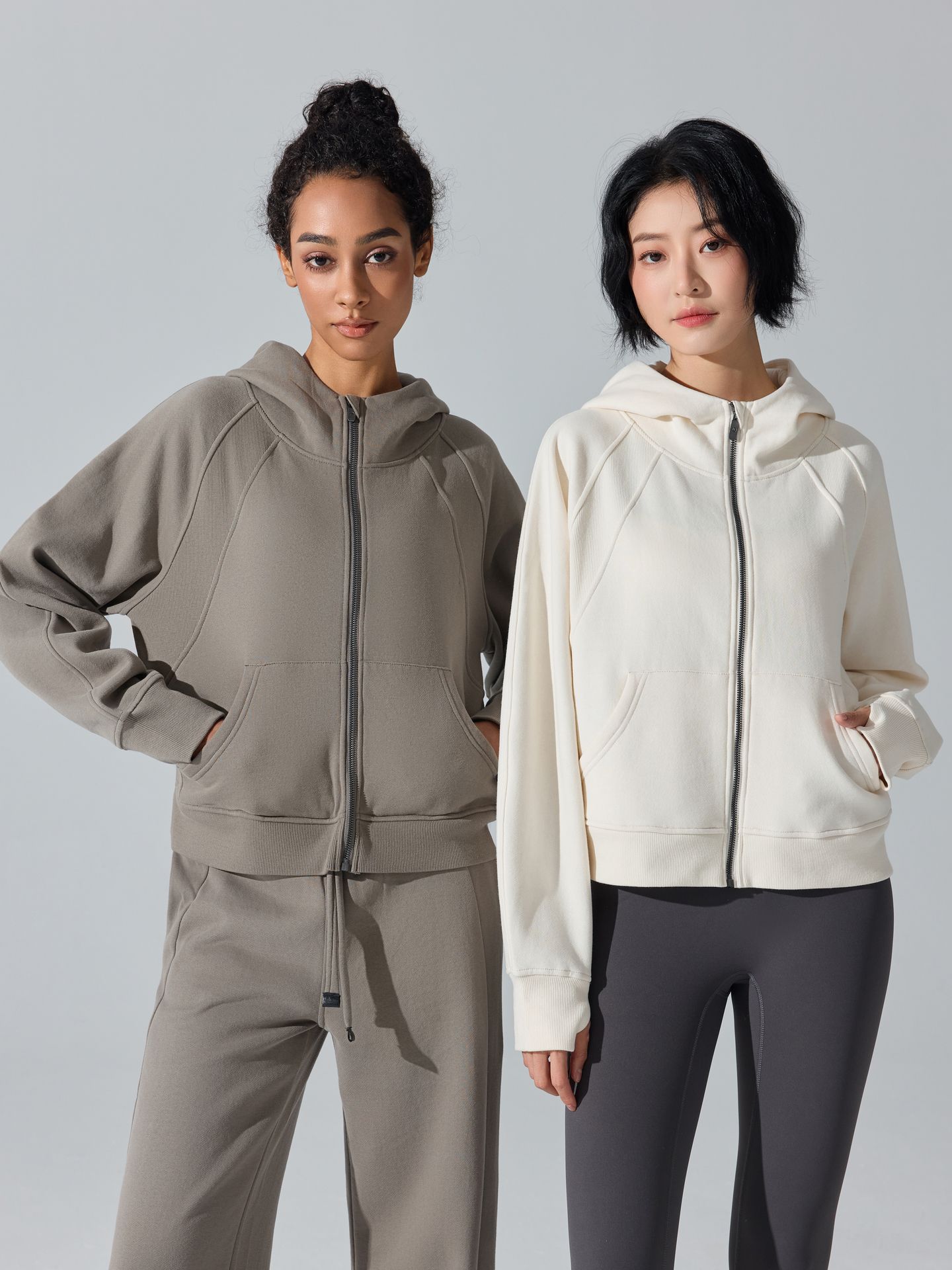 Otoño y invierno de moda con cremallera camiseta encapuchada calentadora y camiseta deportiva casual universal cardigan chaqueta de yoga superior mujer