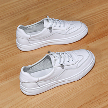 �^��ţƤ�\��С��ЬŮ��2026Ůʿ�¿��Ьƽ�����e�ٴ�͸��СƤЬ