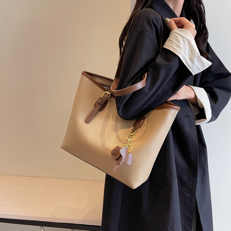 Trending Cross-Border Large Capacity Tote Bag For Women 2025 New Arrival Work Commuter Shoulder Bag Versatile Casual Trendy Underarm Bag - Thumbnail 6