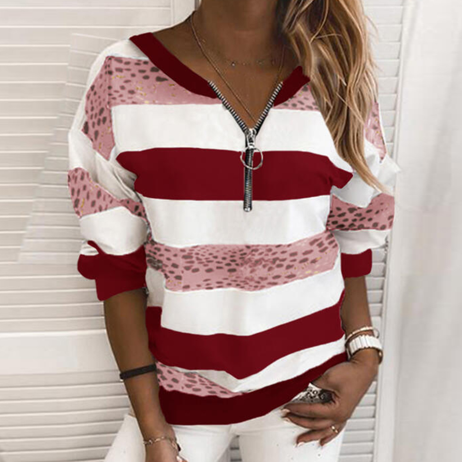 V-neck Striped College Style Pullover For Women Loose Sweatshirt_voghion.com