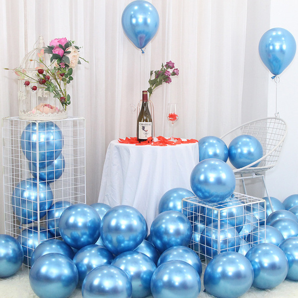 Metal balloon for bedroom