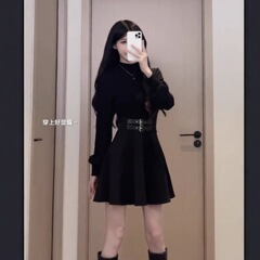 法式黑色内搭连衣裙子女秋冬2025年新款小个子掐腰裙约会穿搭礼服