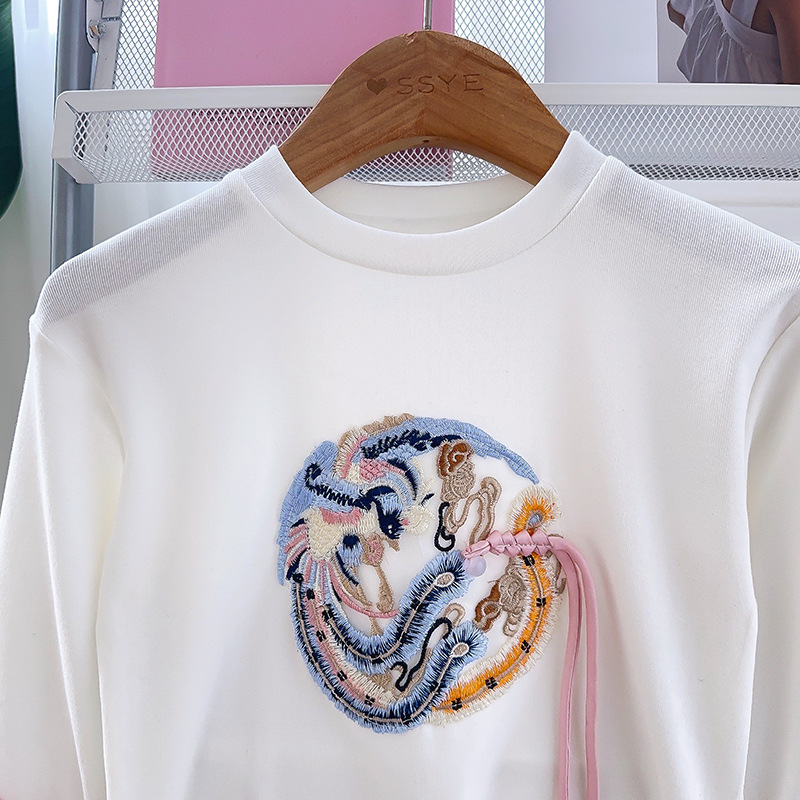 New Chinese style inner round neck T-shirt Spring and Autumn New girls' national style top mid-length bottoming shirt CM0028