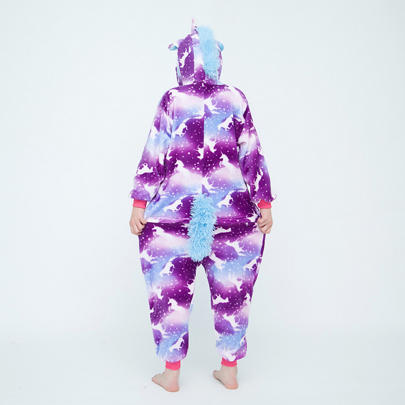 Fábrica mixta al por mayor de franela animal de una sola pieza pijamas de dibujos animados hombres y mujeres pareja adulta desgaste en el hogar Totoro versión del inodoro