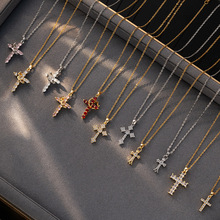 ��Ů�¿�羳ʮ�ּܽ�ɫ�M荕r��С���OӋ�к��s���|�W���L��