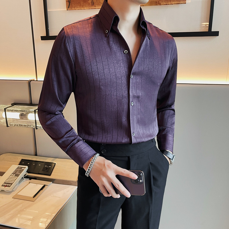 Otoño 2023 camisa de manga larga elegante camisa arrugada en relieve de alta calidad para hombres camisa de cuello alto cuello abierto con cuello en V