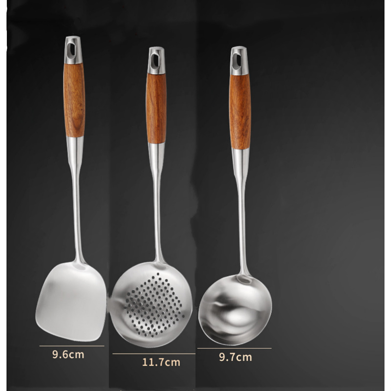 주걱 + 수프 스푼 + 소쿠리