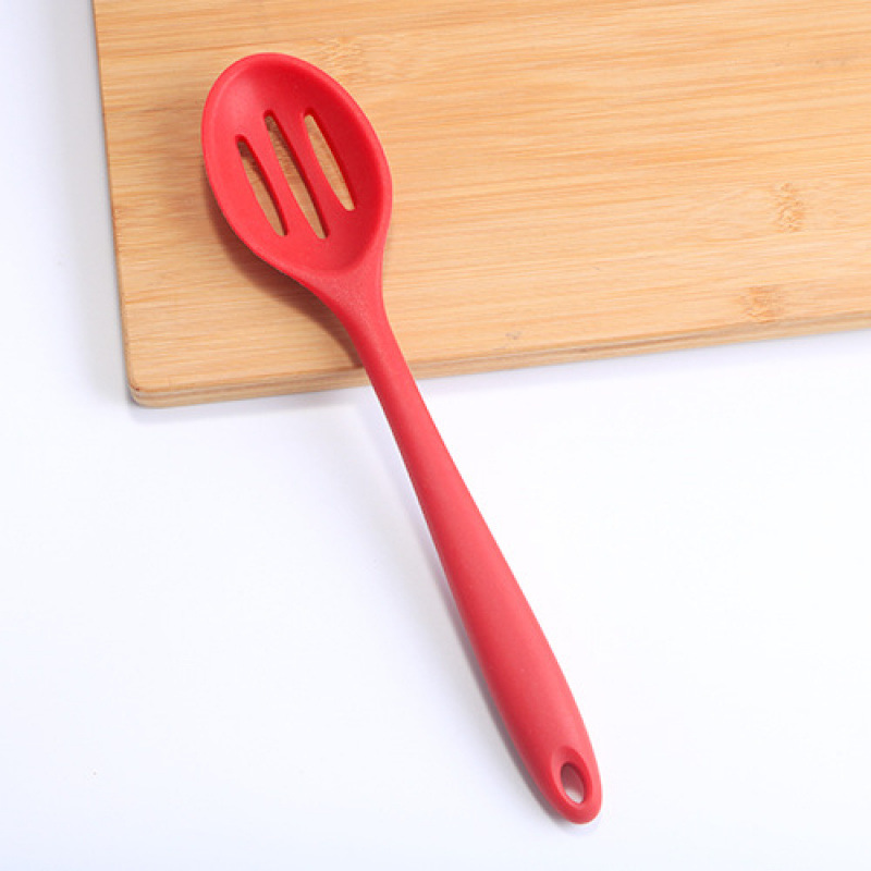 Barril de almacenamiento rojo todo incluido mango de silicona utensilios de cocina 10 piezas juego de utensilios de cocina antiadherente conjunto de cocina