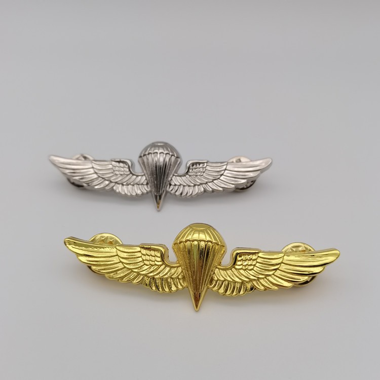 Insignia de la insignia de la calificación de piloto de la Fuerza Aérea estadounidense de la Segunda Guerra Mundial insignia de plata de oro insignia de ala voladora