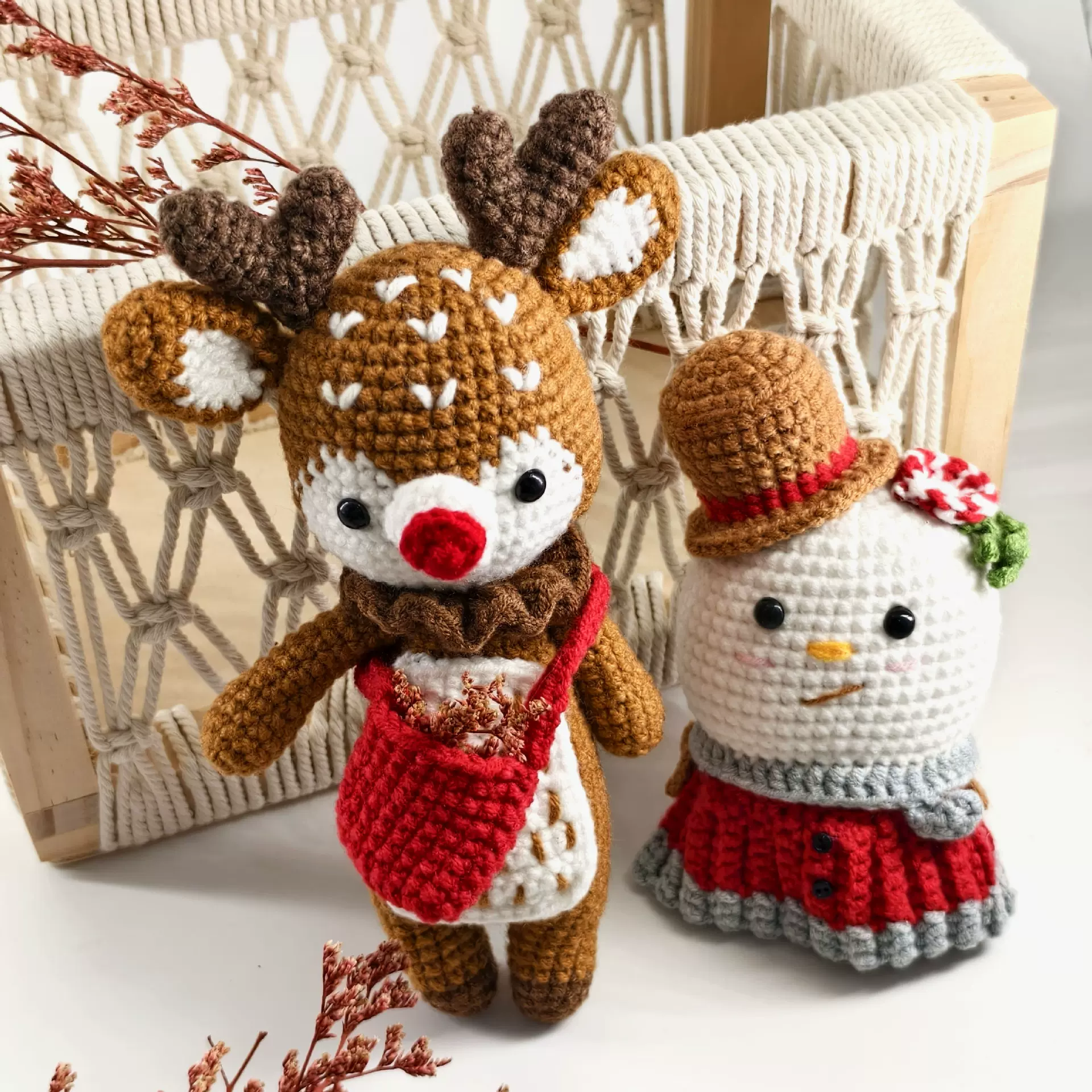 跨境新品圣诞手工毛线编织成品大玩偶麋鹿雪人摆件儿童圣诞节礼物