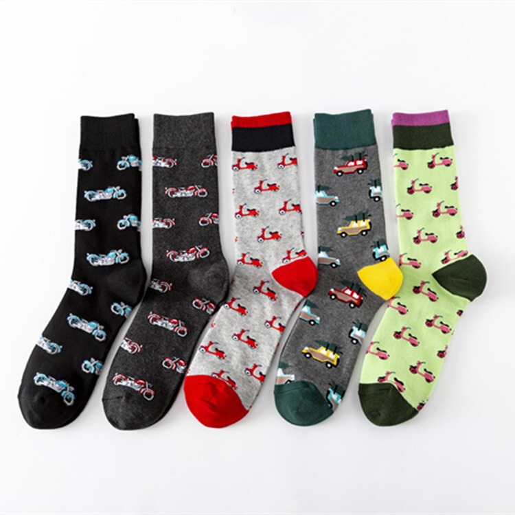 In stock new colorful trendy socks mid-high cotton socks plus size pattern casual trendy couple socks wholesale