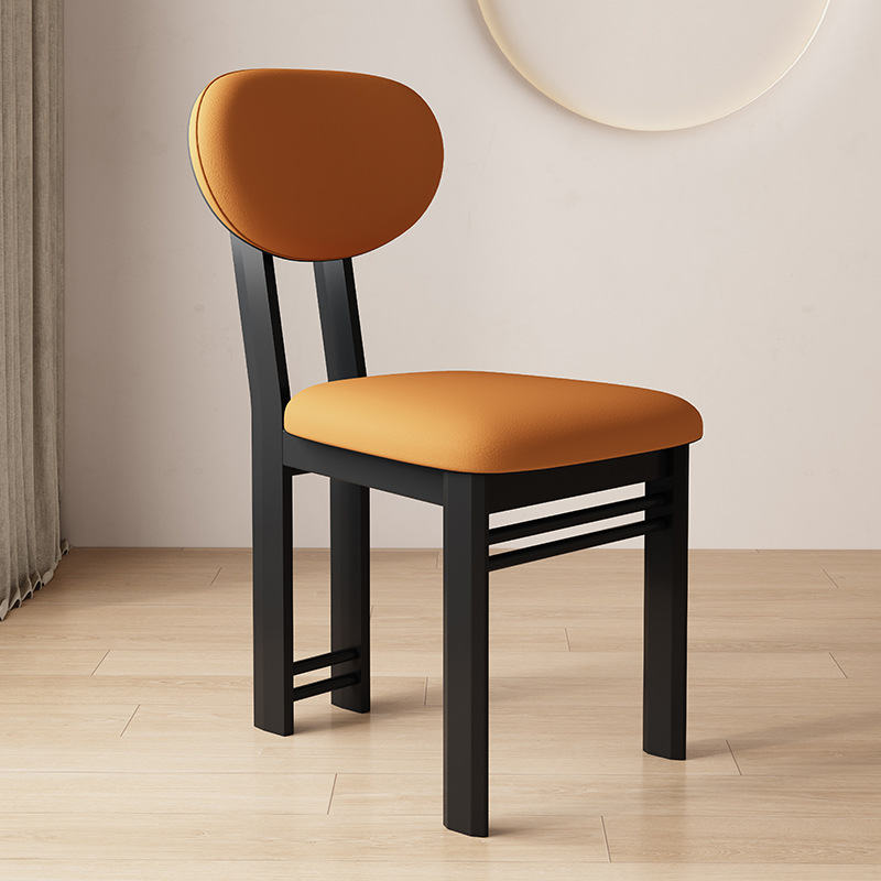 2025 nueva silla de comedor de madera sólida sala de estar doméstica hotel leche tienda de té silla de respaldo nórdica silla de maquillaje