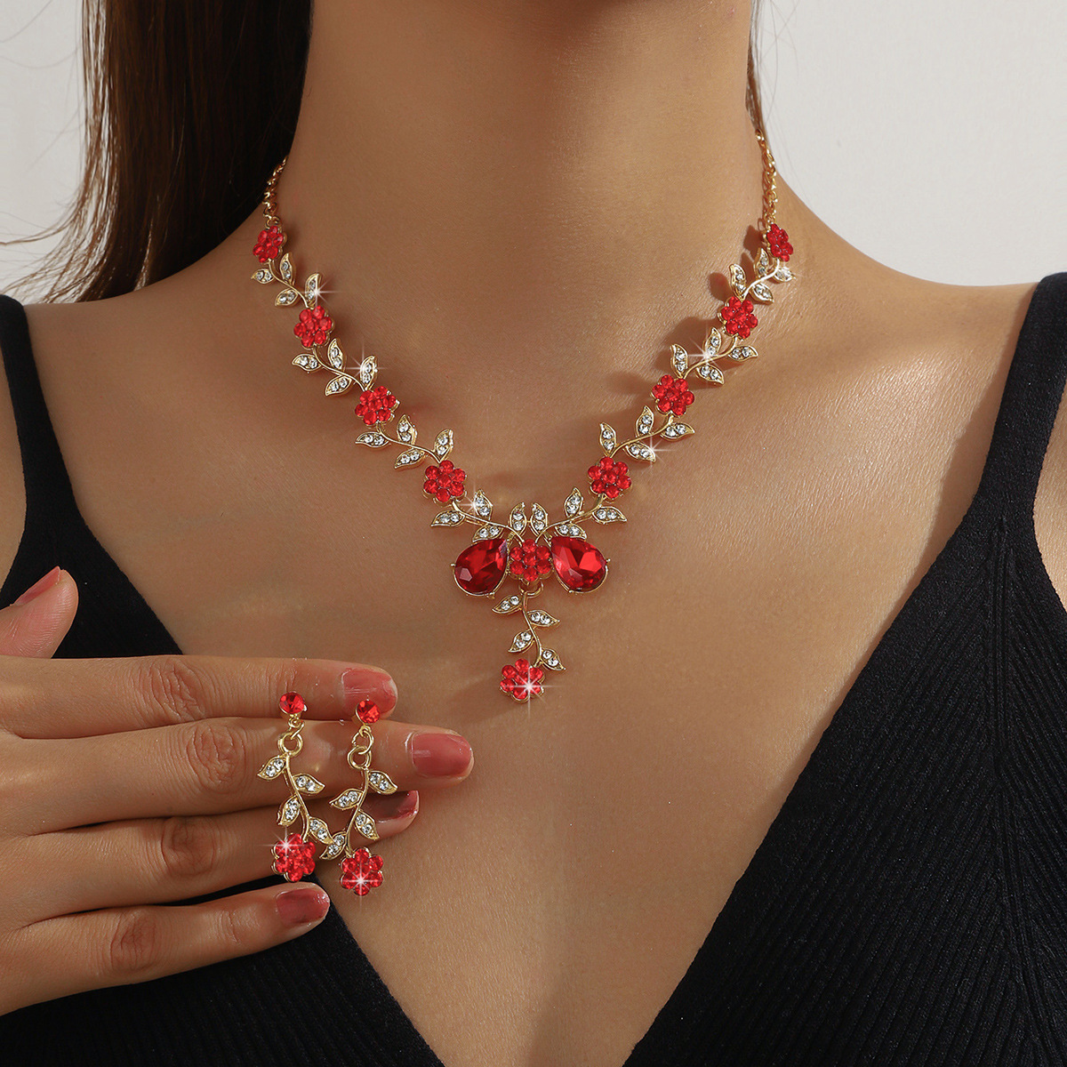 268 gold red two piece set