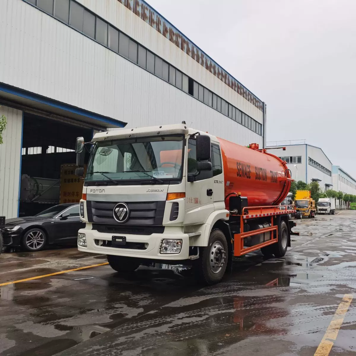 出口型吸污车 5吨出口吸污车 10吨出口吸污车 20吨出口吸污车