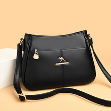 跨境高级质感软皮包包女简约大气中年妈妈包通勤大容量单肩斜挎包