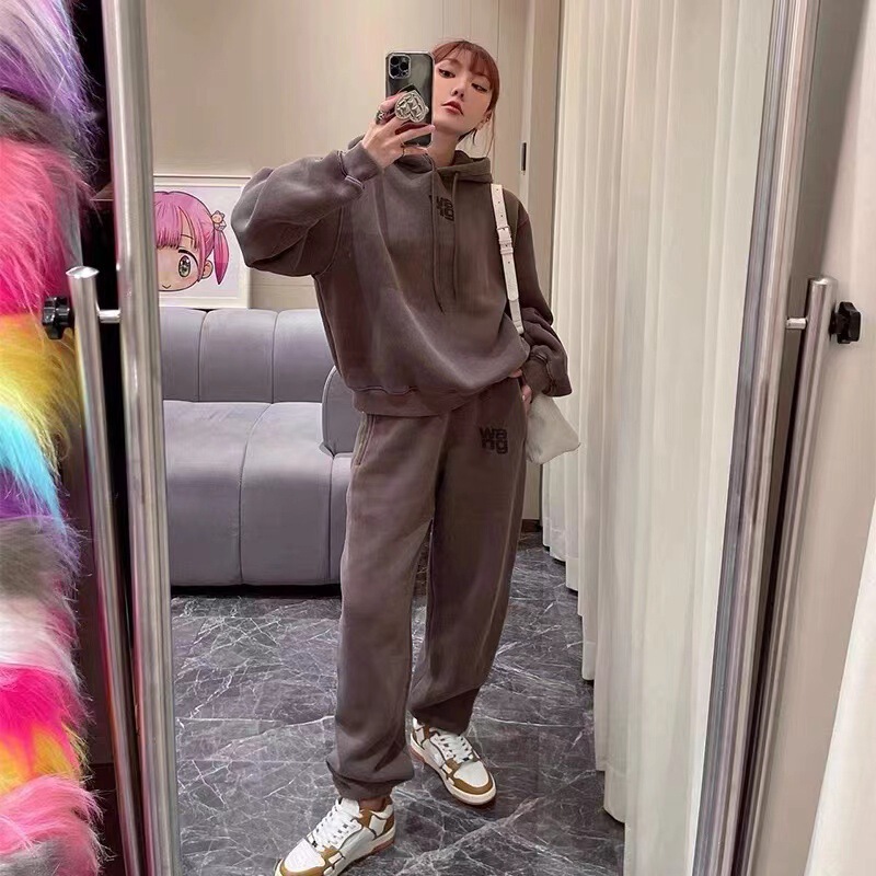 High-End Brown Sweatshirt and Sweatpants Suit for Women, Autumn New Style, Fashionable and Casual Sportswear Two-Piece Set