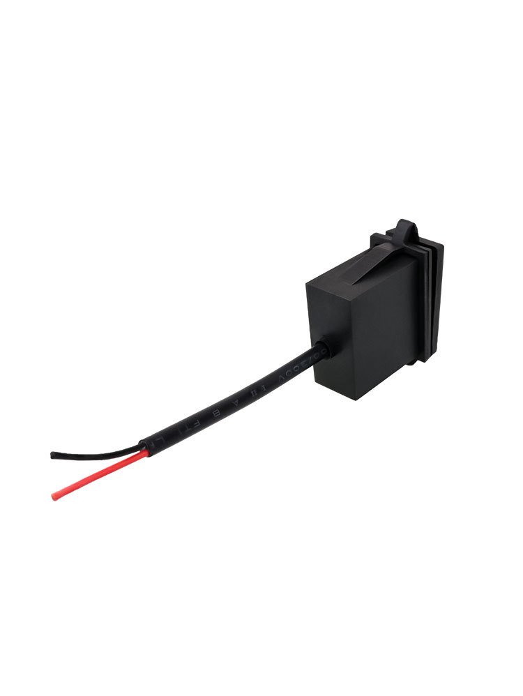 Car universal modified motorcycle boat RV modified square single USB car charger 2.4A car mobile phone charger
