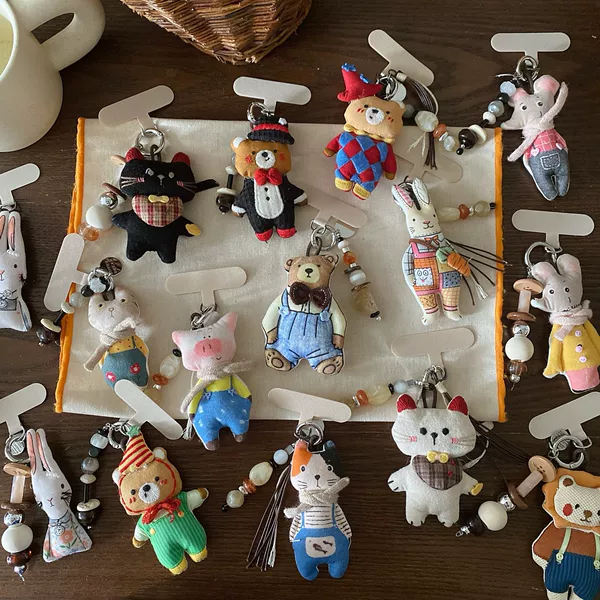 Korean-style handmade fabric animal keychain, cute clown bag/backpack pendant, plush toy phone strap