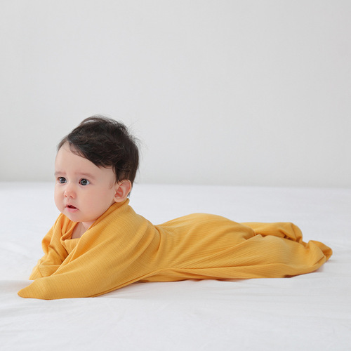 Starfish baby one-piece romper cotton high elastic newborn swaddle spring and summer bag hand anti-face scratching split leg sleeping bag