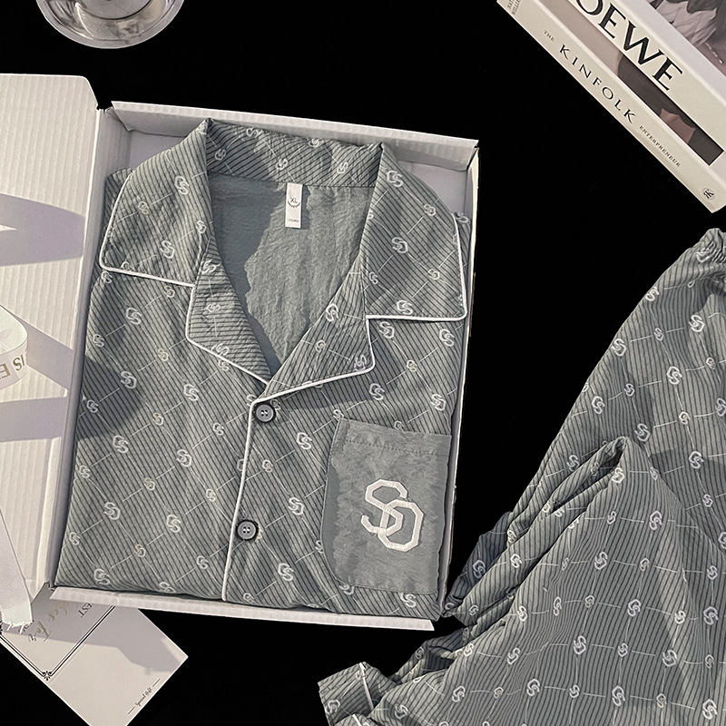 2024 nuevo pijama de hombre de manga larga nubes de algodón primavera y otoño juveniles niños de verano conjunto de ropa de casa