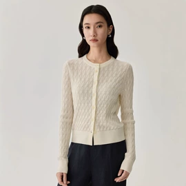 女式针织衫;女式T恤;女式羊毛衫