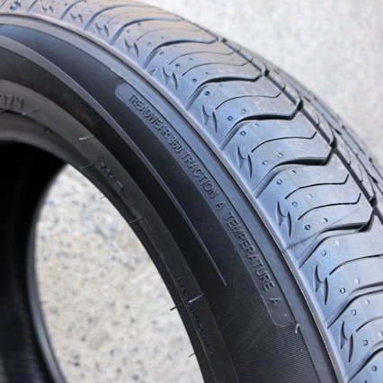 Chaoyang Brand New Tires 225/55R17 318A+ Suitable for Buick Regal, Audi A6L, and Bmw 3 Series