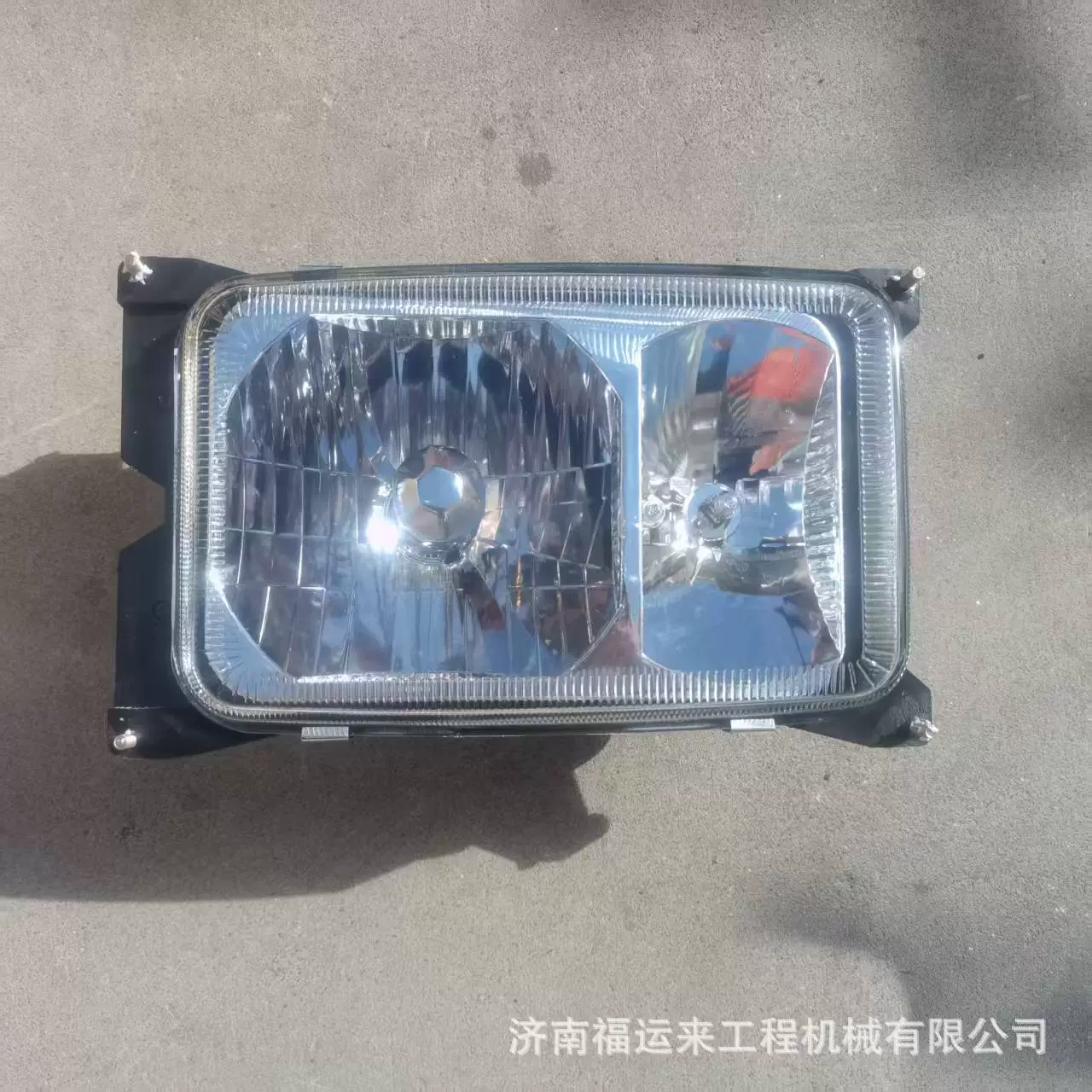 Система четырехфарных фар Heavy Duty STR Steyr Cab WG9100720105 WG9100720106.