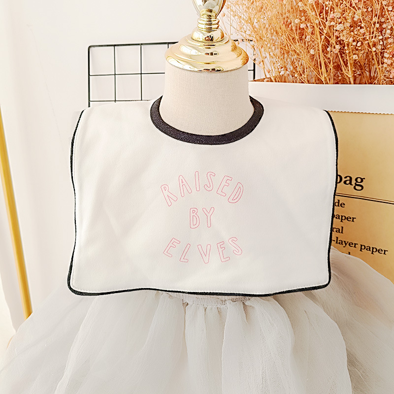 검은 색 글자 (방수 아님)