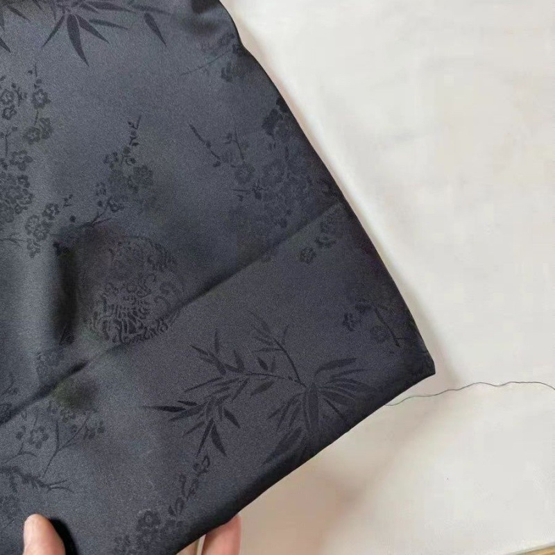 검은 반 쌀 가격