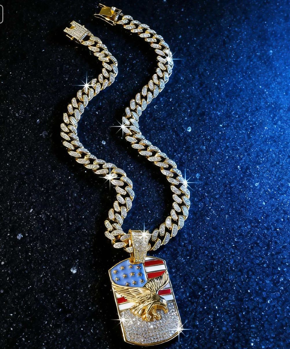 Europa y Estados Unidos Hip-hop Hip-hop Joyas de aleación con diamantes Bandera Colgante Águila Hombres Cadena Cuba